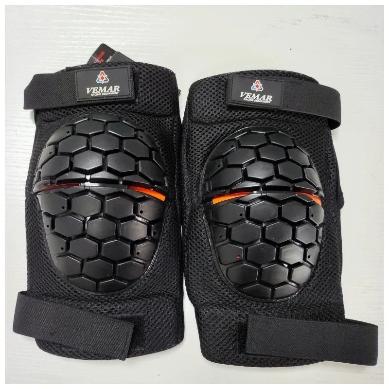 2026 NEW 2Pcs Motorcycle Knee Protector Summer Breathable Windproof Warm Anti Fall Off Road Riding Leg Guards for Men Women