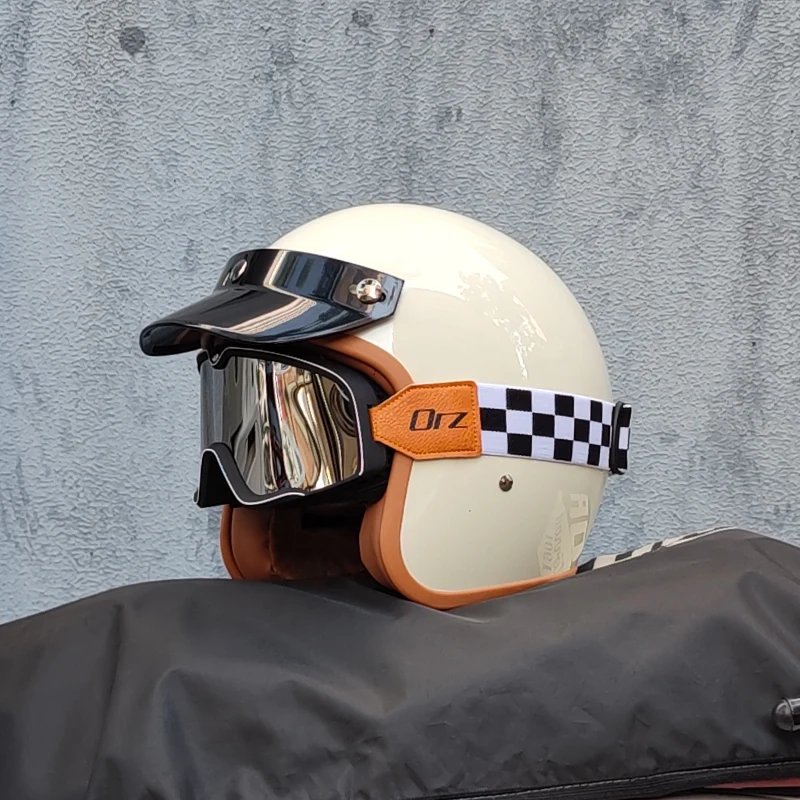 Retro semi-open motorcycle helmet cross-country motorcycle accessories motorcycle helmet 3/4 retro helmet in winter