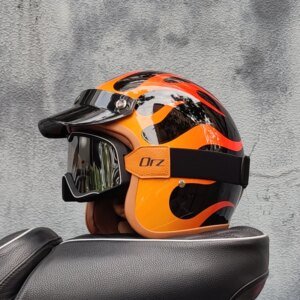 Retro semi-open motorcycle helmet cross-country motorcycle accessories motorcycle helmet 3/4 retro helmet in winter