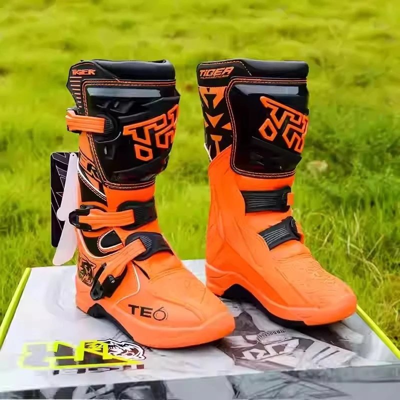 2026 New Kids Motocross Boots Black Off-Road Motorcycle Boot Children Orange Youth Dirt Bike Racing Bota MX Gear For 6-12 Years