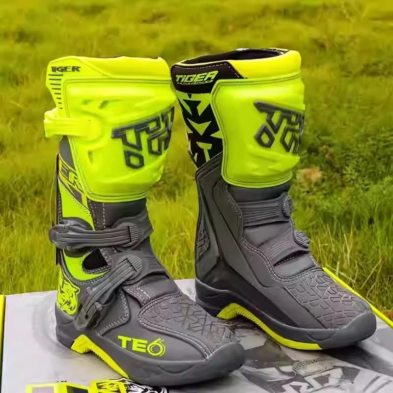 2026 New Kids Motocross Boots Black Off-Road Motorcycle Boot Children Orange Youth Dirt Bike Racing Bota MX Gear For 6-12 Years