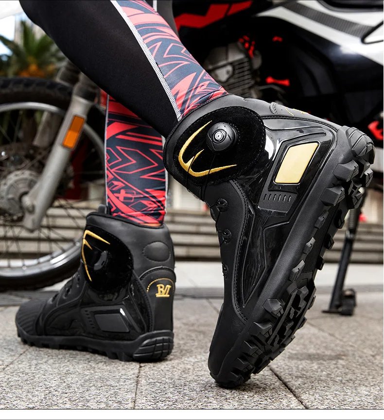 New Men's Motorcycle Shoes Durable Anti-slip Rubber Motorbike Boots TPU Crashproof Motocross Boot Leather Motos Ride Shoes