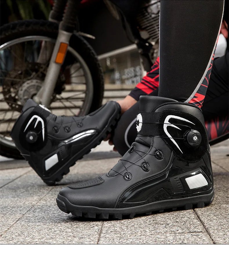 New Men's Motorcycle Shoes Durable Anti-slip Rubber Motorbike Boots TPU Crashproof Motocross Boot Leather Motos Ride Shoes