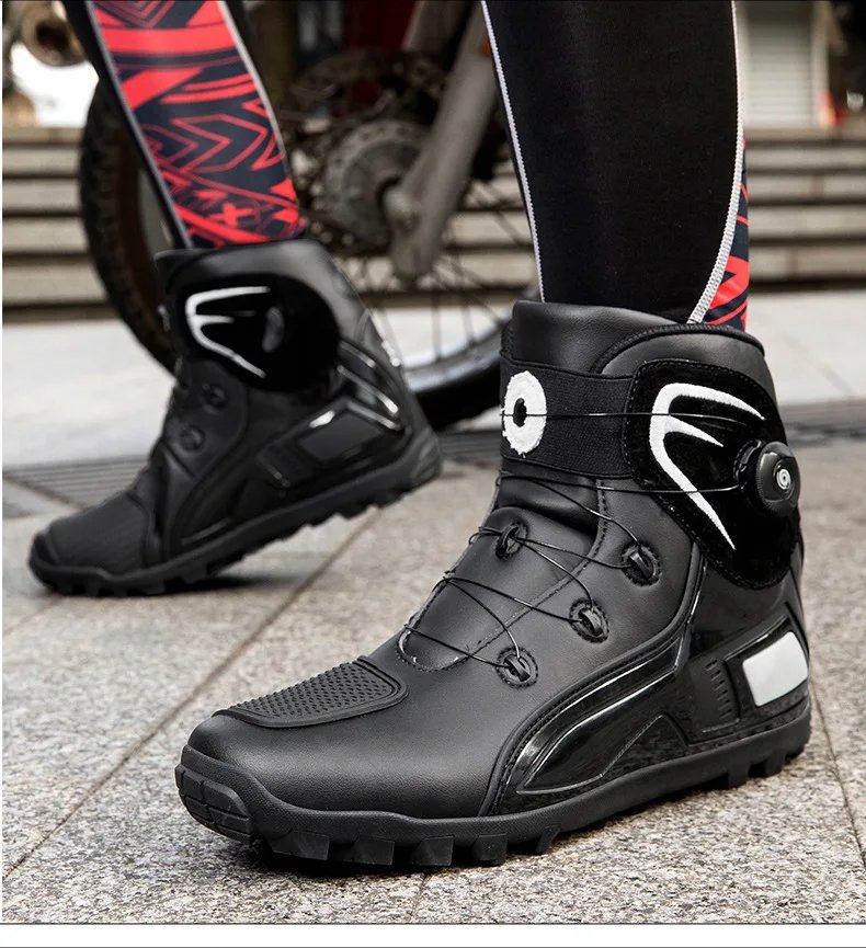 New Men's Motorcycle Shoes Durable Anti-slip Rubber Motorbike Boots TPU Crashproof Motocross Boot Leather Motos Ride Shoes