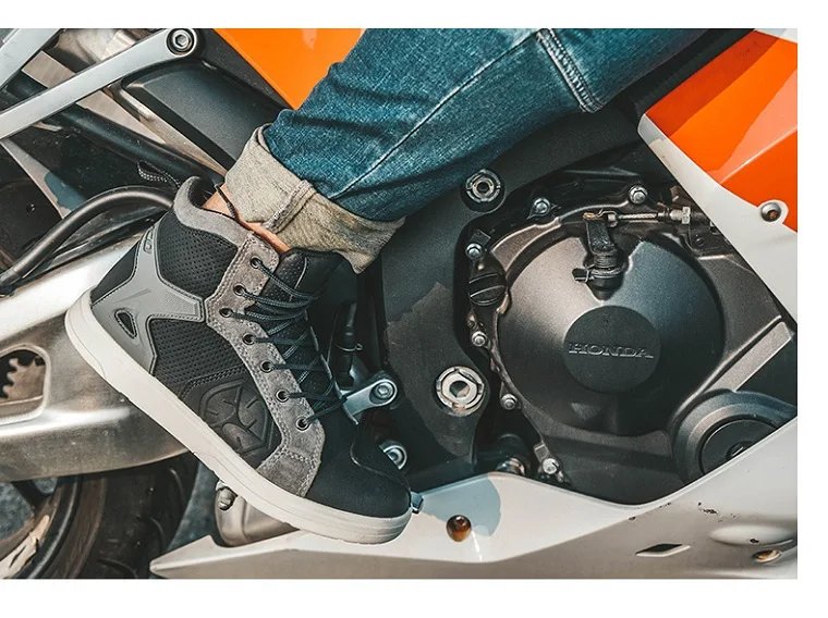 Commuter Motorcycle Waterproof boots SCOYCO MT040WP Motocross non-slip grip Shoes Four Season Breathable wear-resistant Boots Commuter Motorcycle Waterproof boots SCOYCO MT040WP Motocross non-slip grip Shoes Four Season Breathable wear-resistant Boots
