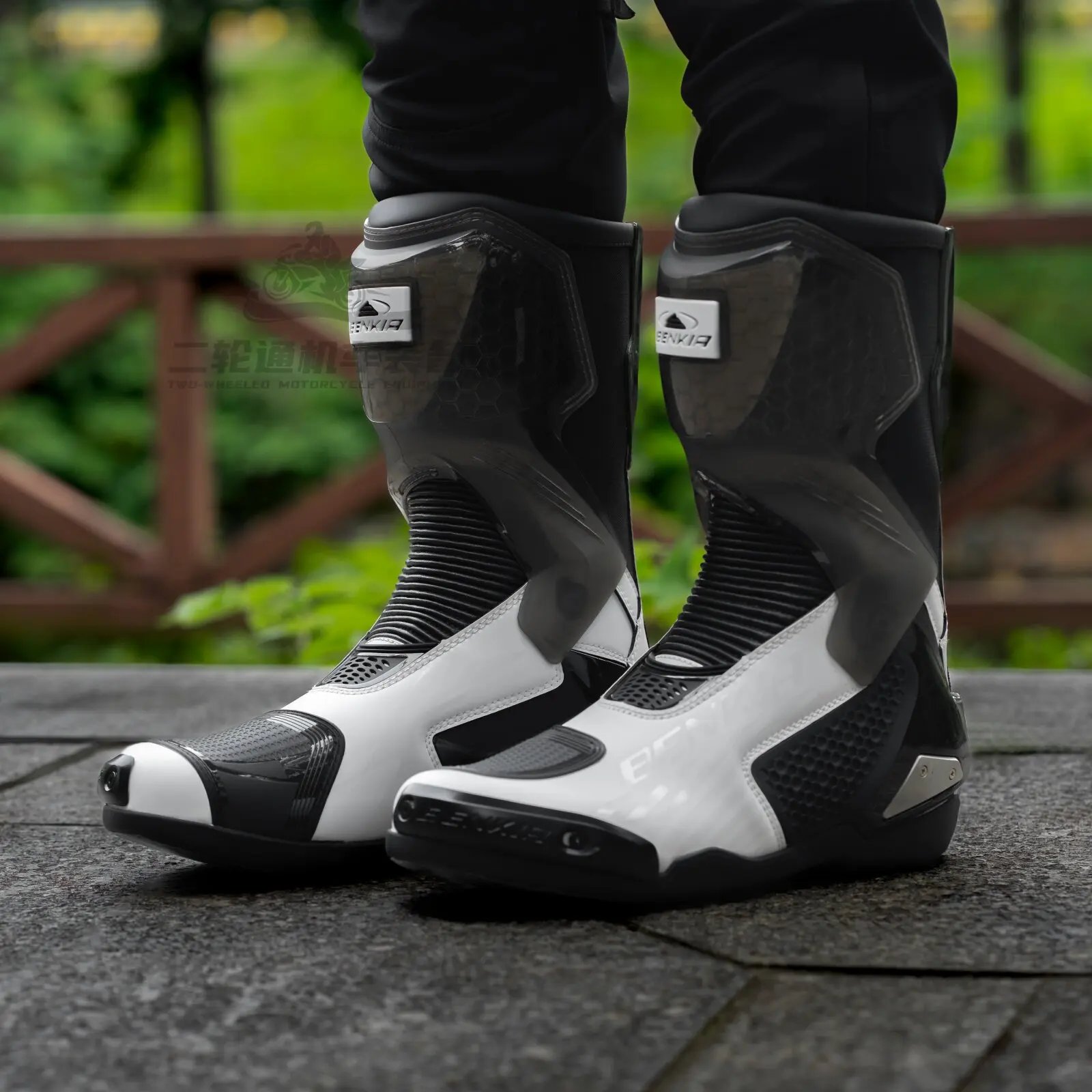 BENKIA HDF-FC708T Off-Road Motorcycle Bota Professional Track Riding Rally Race Boot Cowhide Waterproof Racing Anti-Collision