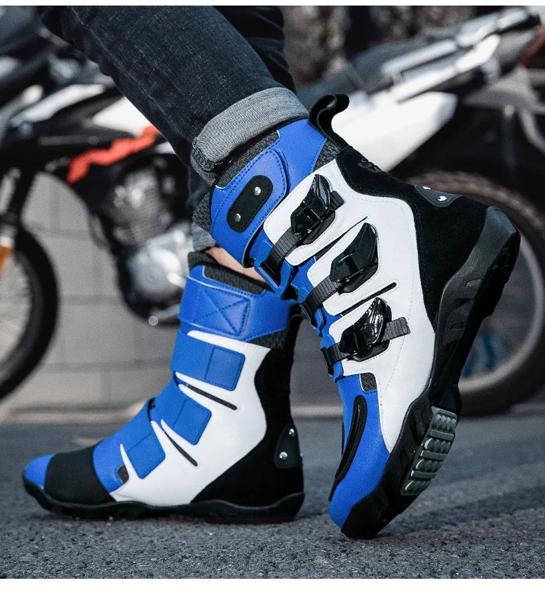 Motorcycle Boots Man Studded Boots Anti-Fall Motorcycle Equipment Wear-Resistant Motocross Boots