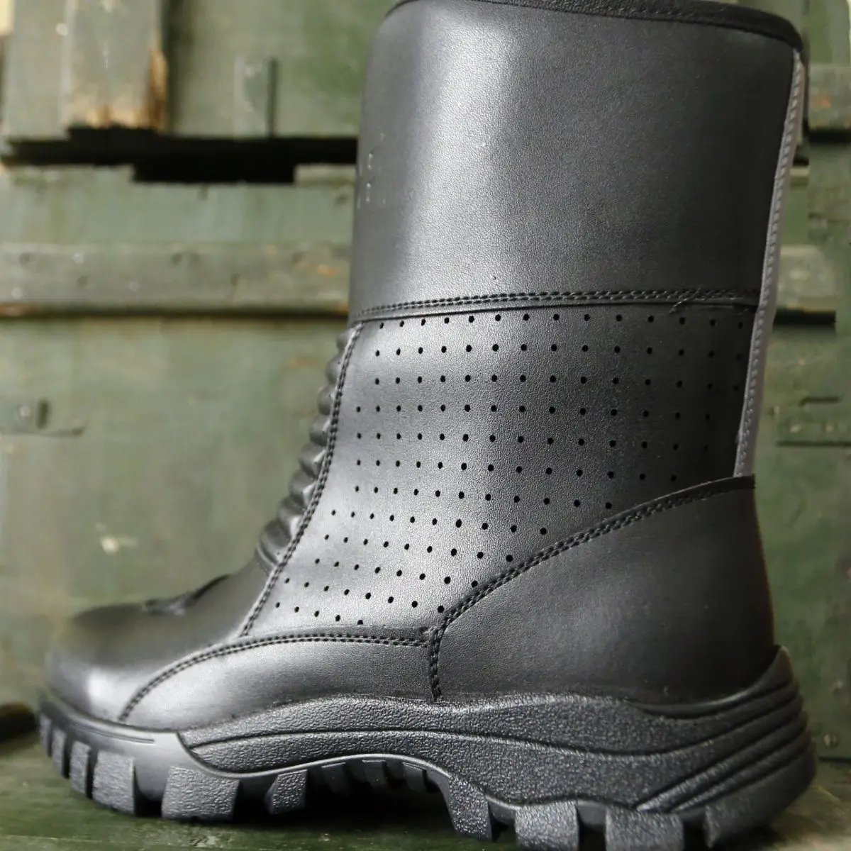 Men Summer Breathable Motorcycle Riding Boot Anti-Slip Anti-Fall Motorbike Racing Shoes Comfortable Outdoor Protective Boots