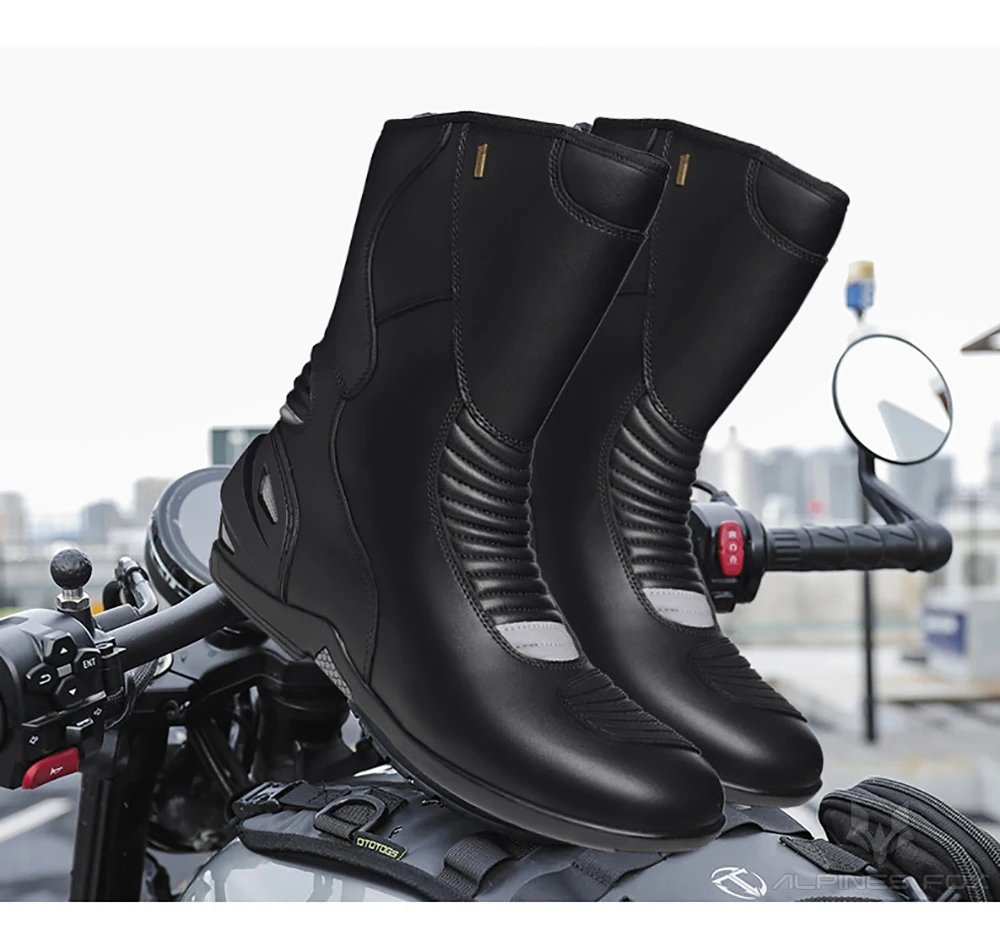 Motorcycle Boots Four Season Men's Outdoor Fashion High Top Motorbike Riding Shoes Anti-collision Motocross Protective Boots