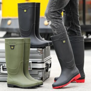 Comfortable High-Tube Men’s Rain Boots Outdoor Versatile Waterproof Fishing Shoes Korean Style Delivery Car Wash Shoes Men’s Wat