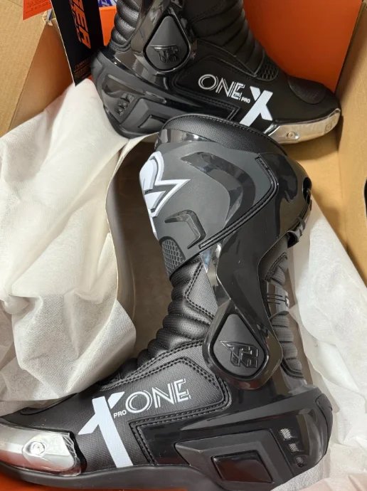 X-onePRO Waterproof Motorcycle Boots Non-slip Windproof Men Motocross Boots Professional Protective Racing Off-road Shoes X-onePRO Waterproof Motorcycle Boots Non-slip Windproof Men Motocross Boots Professional Protective Racing Off-road Shoes