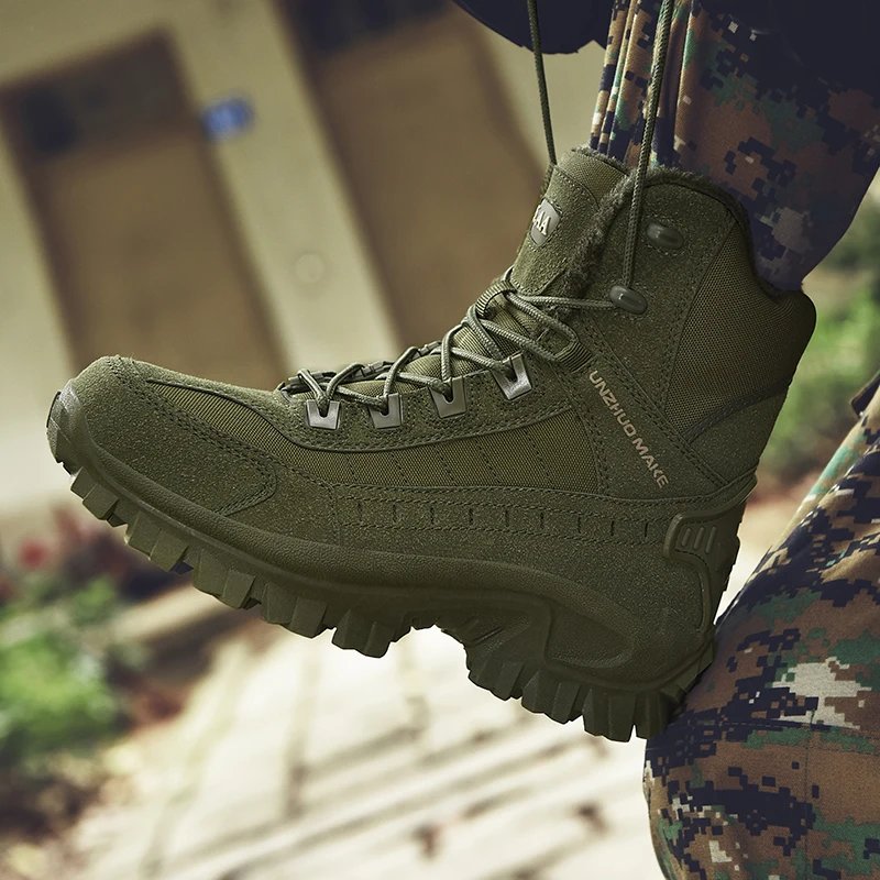 Men's tactical training boots winter new warm velvet jungle combat boots outdoor anti-slip comfort walking hiking casual boots