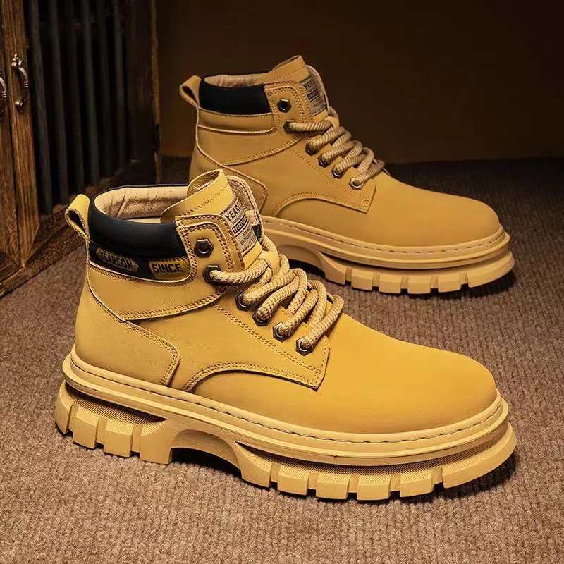 Retro Men Platform Boots 2026 Fashion Lace Ankle Boots Exquisite High Top Casual Shoes for Man Quality Work Boots Zapatos Hombre