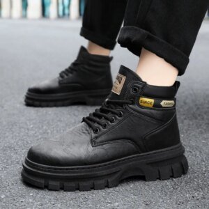 Retro Men Platform Boots 2026 Fashion Lace Ankle Boots Exquisite High Top Casual Shoes for Man Quality Work Boots Zapatos Hombre