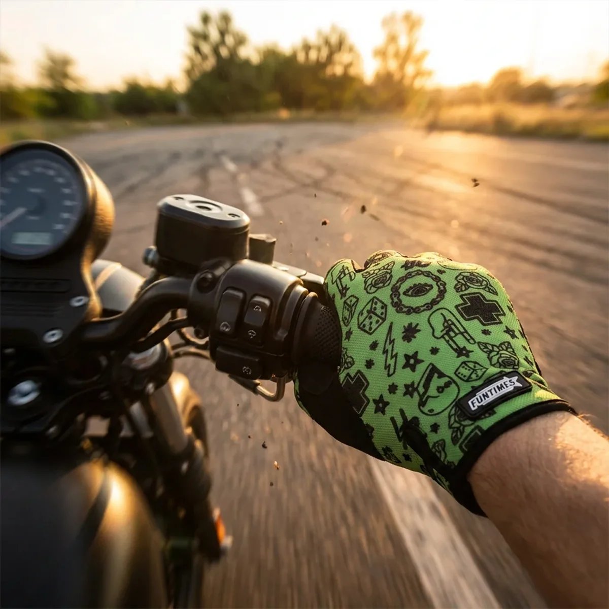 FUNTIMES American Punk Style Printed Gloves Full Finger Touch Screen Cycling Fitness Protective Full Finger Gloves FUNTIMES American Punk Style Printed Gloves Full Finger Touch Screen Cycling Fitness Protective Full Finger Gloves