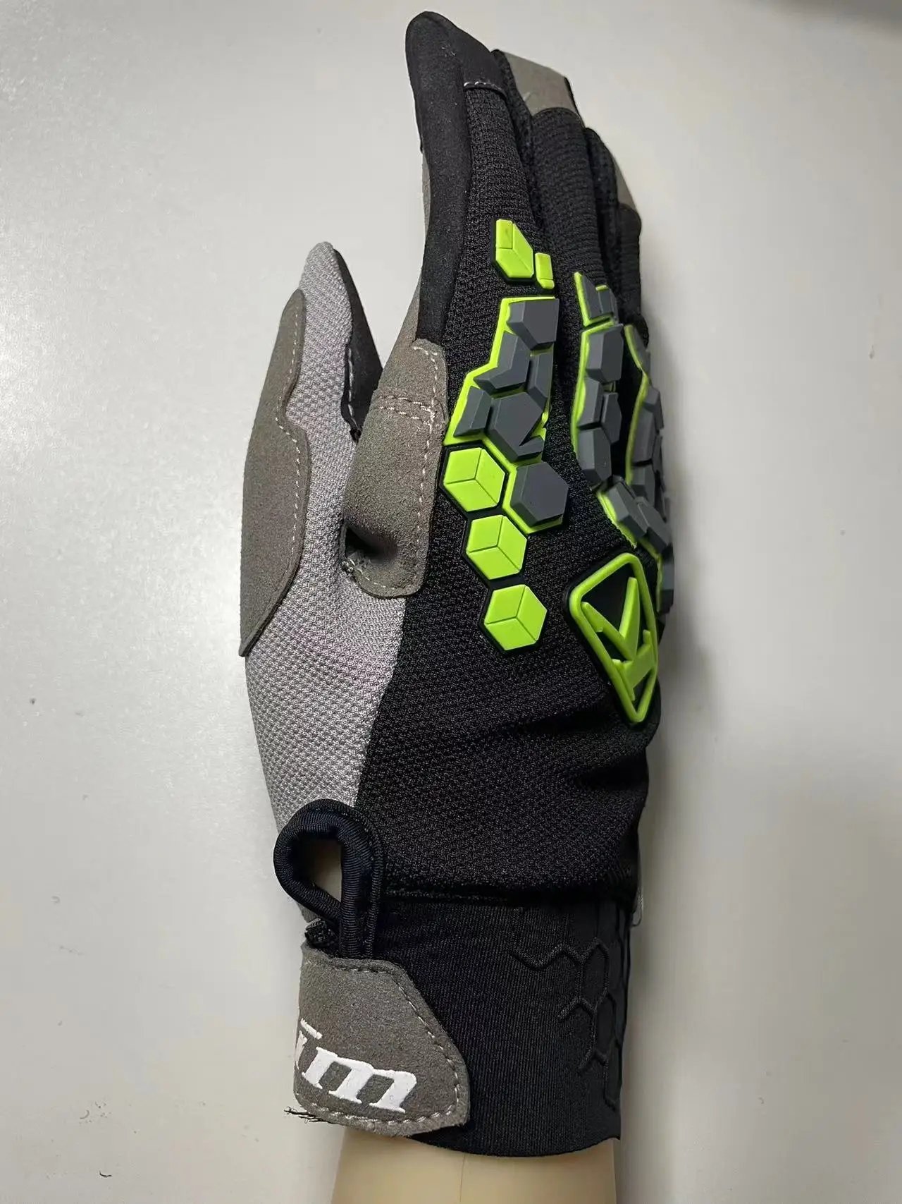 25 new off-road road motorcycle riding gloves, motorcycle long racing anti-wear breathable gloves 25 new off-road road motorcycle riding gloves, motorcycle long racing anti-wear breathable gloves