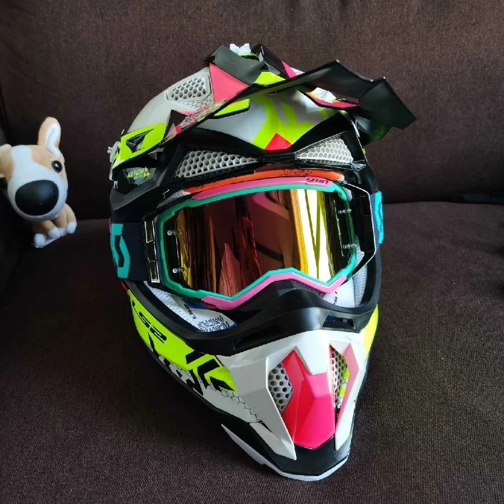 Premium Multi-Color Motocross Goggles, Universal Riding & Ski Sports Eyewear Fits MX, ATV, DH, MTB Helmets Premium Multi-Color Motocross Goggles, Universal Riding & Ski Sports Eyewear Fits MX, ATV, DH, MTB Helmets