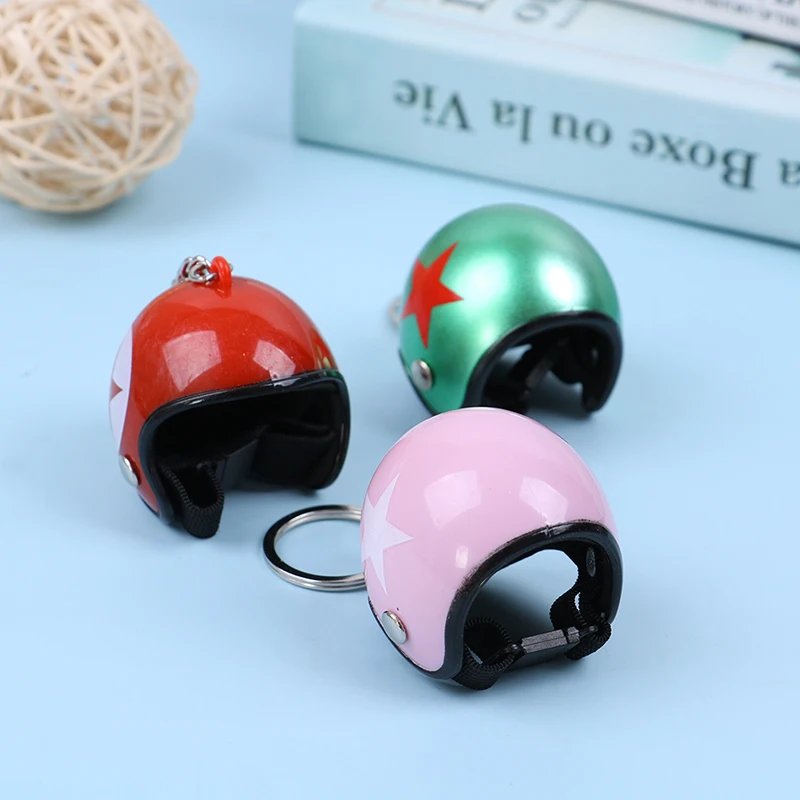 (.) Motorcycle Helmets Key chain Women Men Cute Safety Helmet Car Keychain Bags