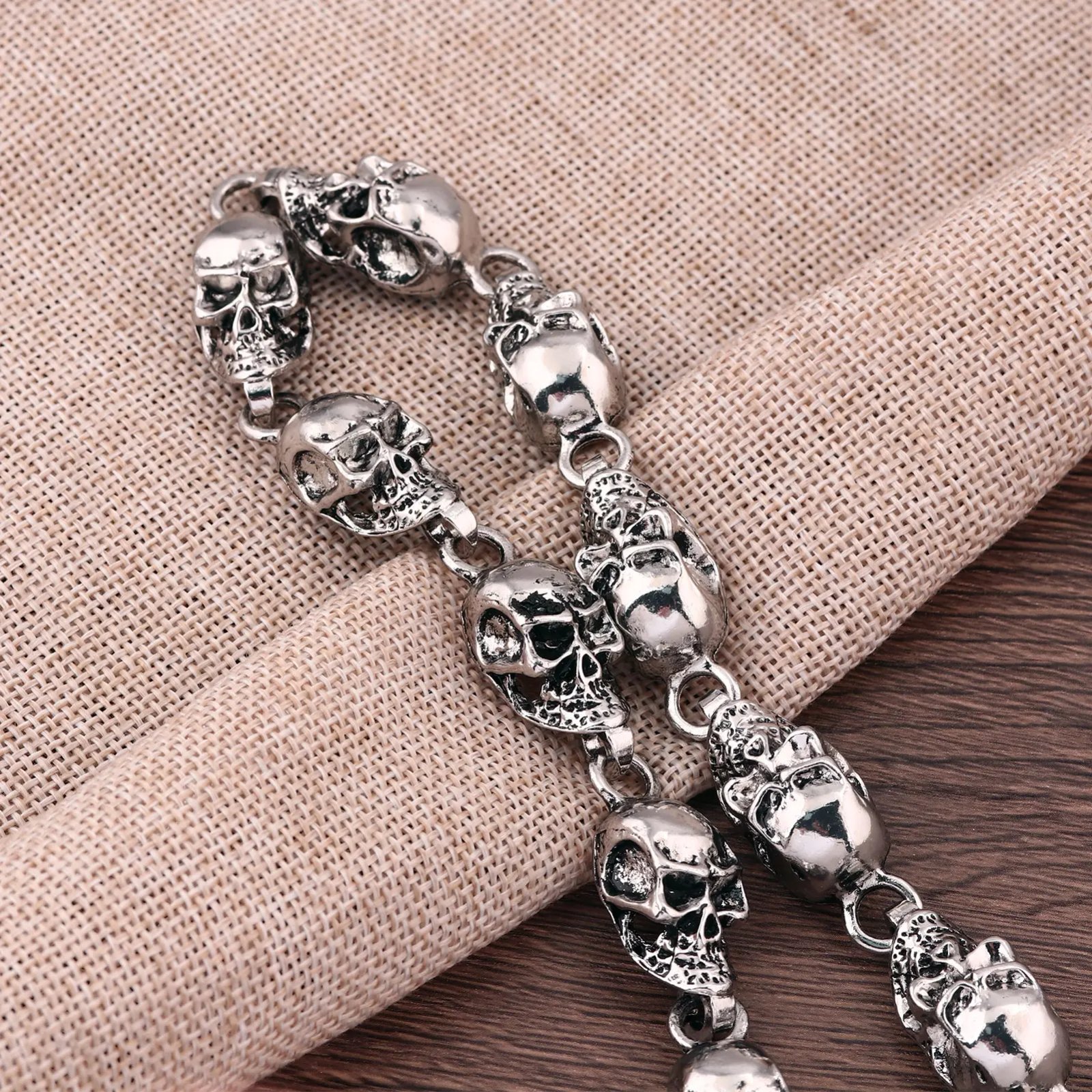 Skull Jeans Chain Hip Hop Punk Dark Skull Metal Waist Chain Cool Unisex Accessories Cycling Fashion Chain Women's Bag Pendant Skull Jeans Chain Hip Hop Punk Dark Skull Metal Waist Chain Cool Unisex Accessories Cycling Fashion Chain Women's Bag Pendant