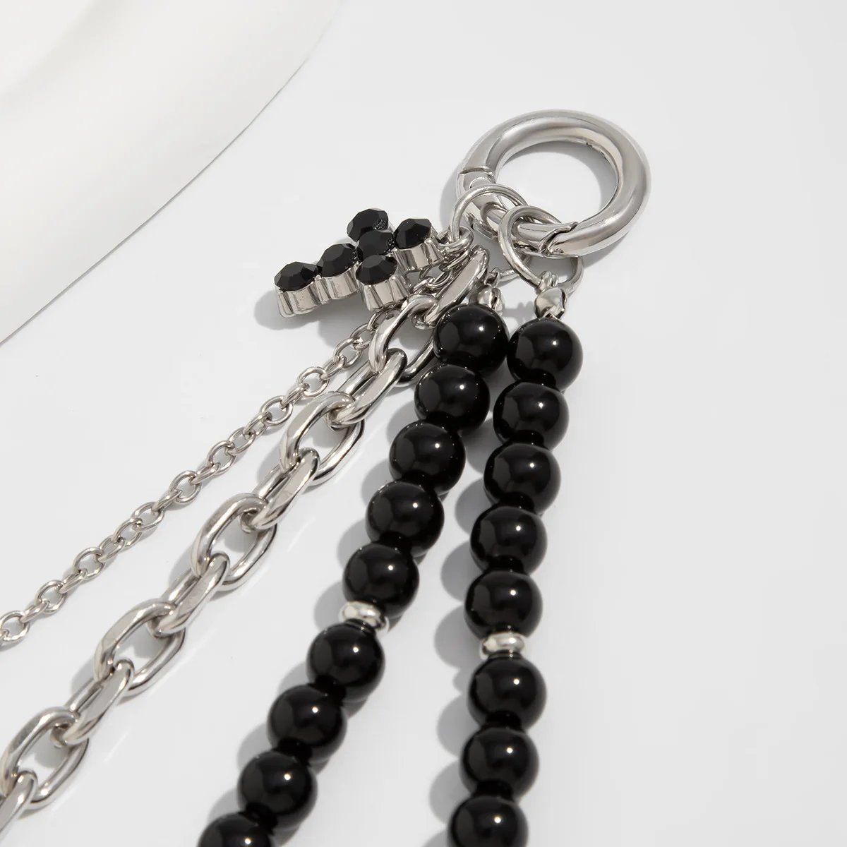 Fashion Imitation Pearl Chain Keychain Punk Silver Color Star Rivet Bag Chain Pendant Jewelry Accessories Daily Wear Keychain