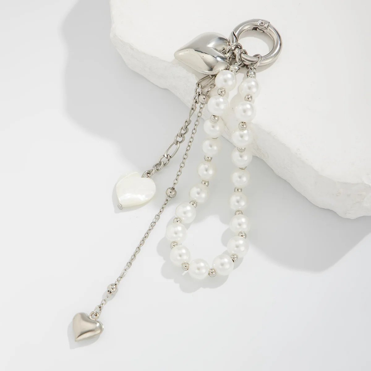 Fashion Imitation Pearl Chain Keychain Punk Silver Color Star Rivet Bag Chain Pendant Jewelry Accessories Daily Wear Keychain