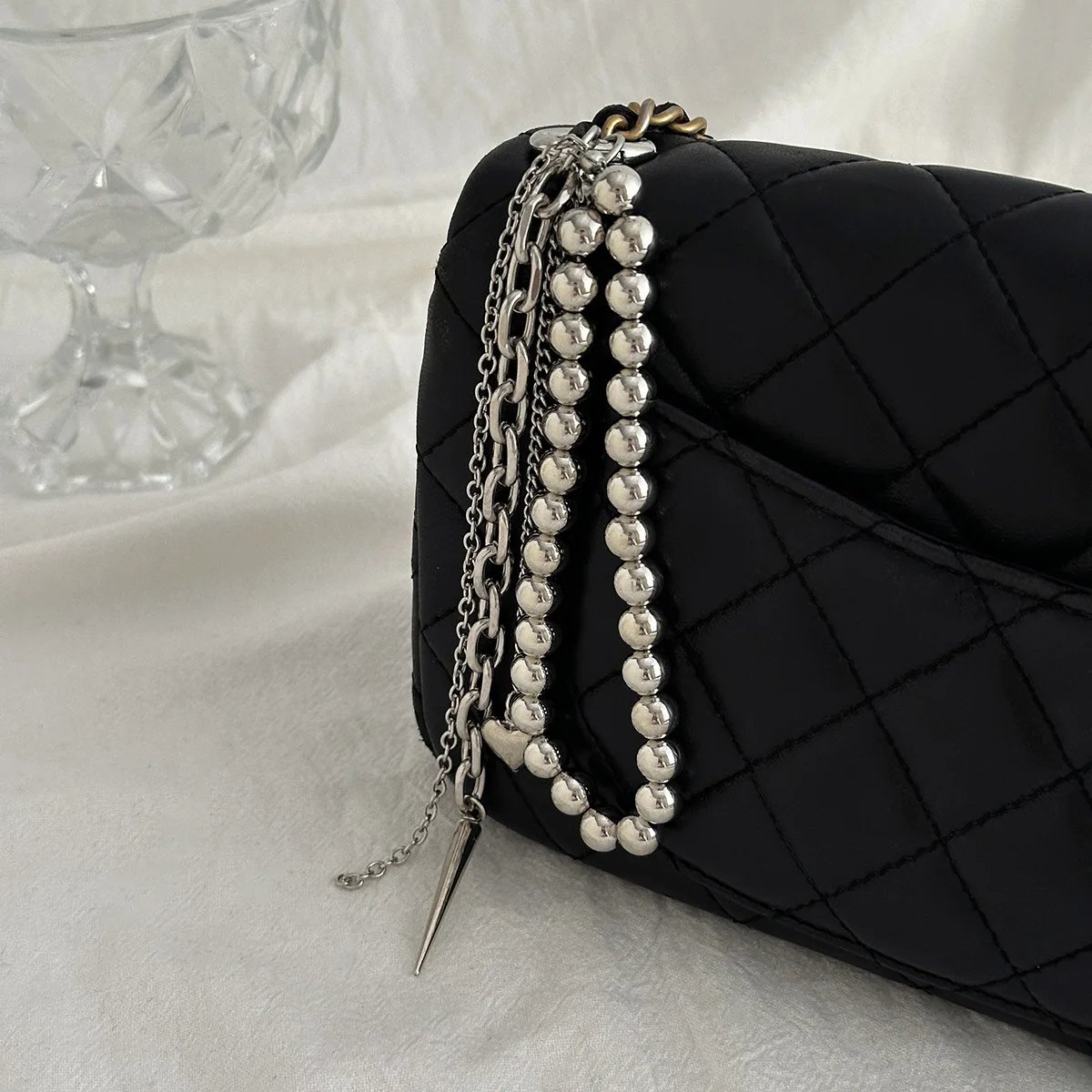 Fashion Imitation Pearl Chain Keychain Punk Silver Color Star Rivet Bag Chain Pendant Jewelry Accessories Daily Wear Keychain