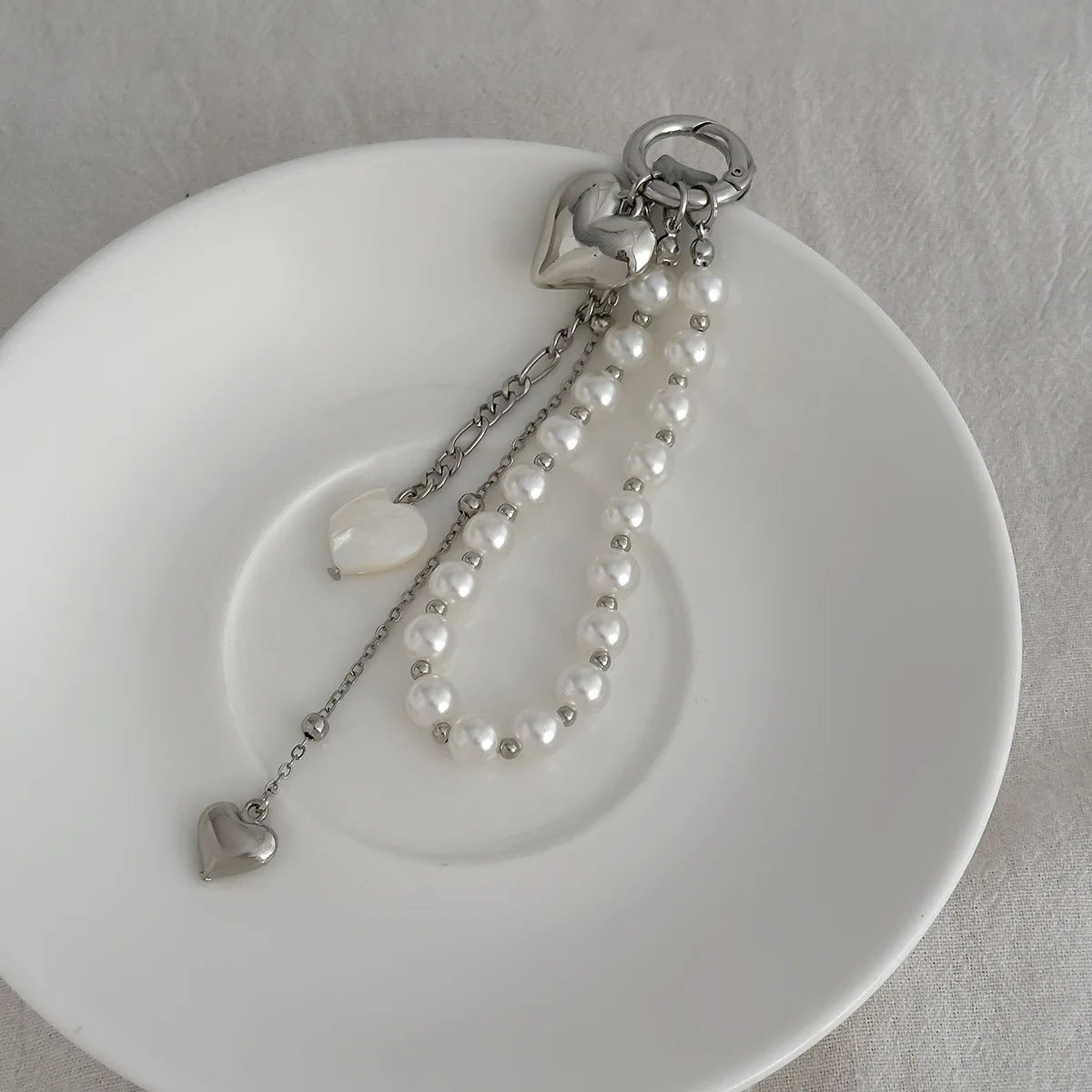 Fashion Imitation Pearl Chain Keychain Punk Silver Color Star Rivet Bag Chain Pendant Jewelry Accessories Daily Wear Keychain