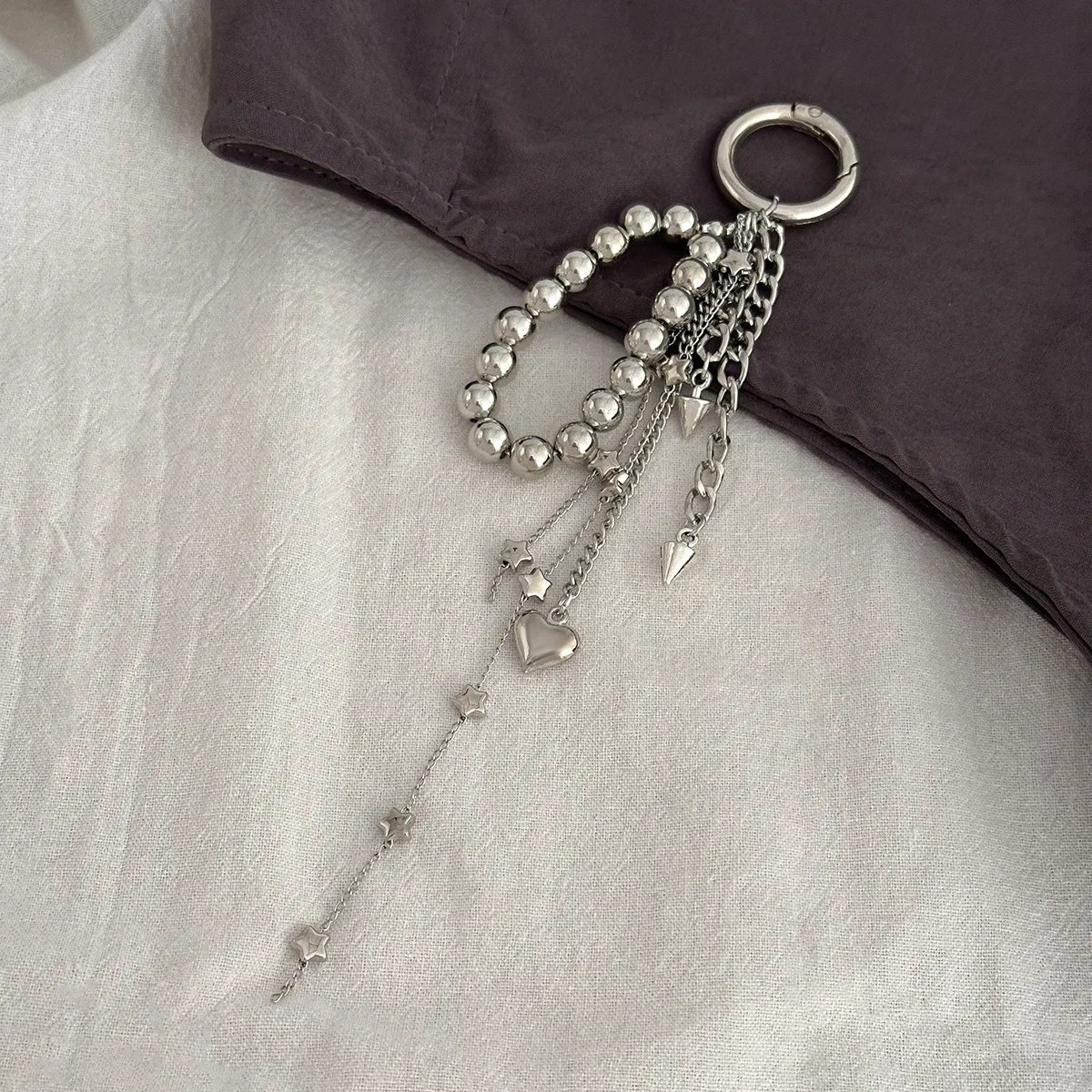Fashion Imitation Pearl Chain Keychain Punk Silver Color Star Rivet Bag Chain Pendant Jewelry Accessories Daily Wear Keychain