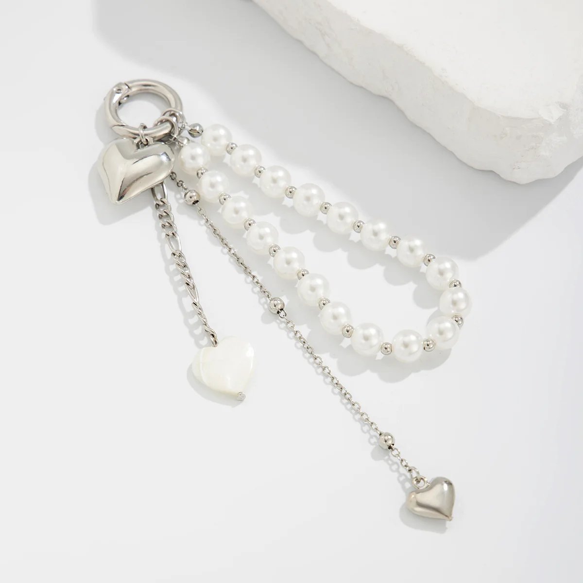 Fashion Imitation Pearl Chain Keychain Punk Silver Color Star Rivet Bag Chain Pendant Jewelry Accessories Daily Wear Keychain
