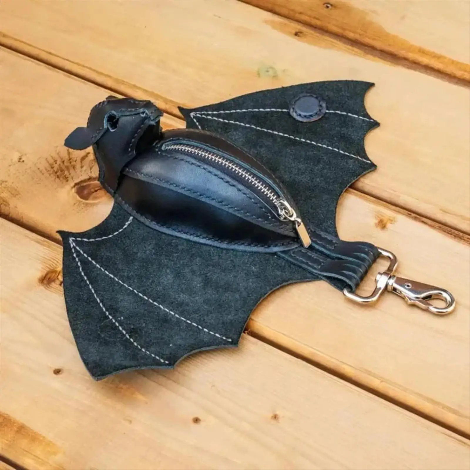 Bat-style key bag, foldable wings, Halloween gift, bat-style coin wallet Bat-style key bag, foldable wings, Halloween gift, bat-style coin wallet